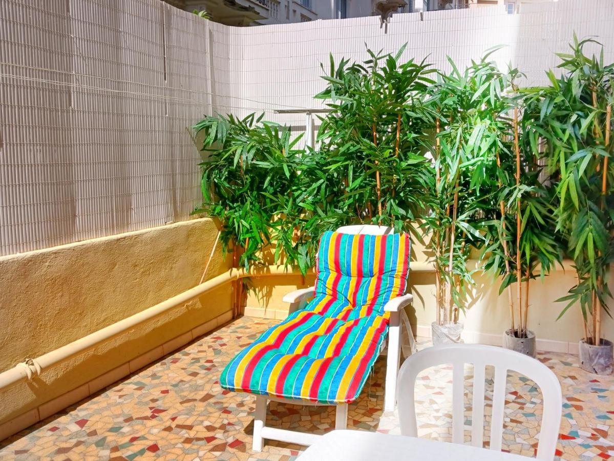 Nice Large 2Br Sunny 20 Meter Terrace Parking Beach Shops Exterior foto